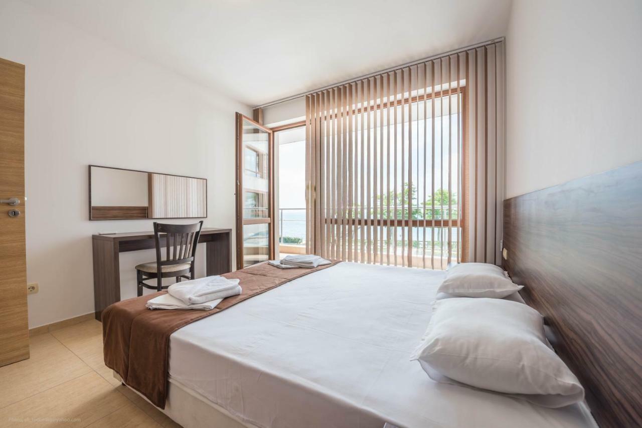 Balchik Sea View Apartments In Princess Residence Εξωτερικό φωτογραφία